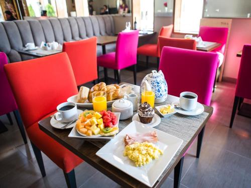 Mad på hotellet eller i nærheden