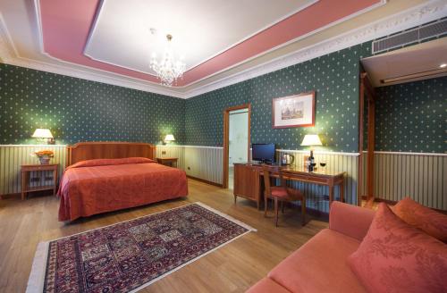 Gallery image of Strozzi Palace Hotel in Florence