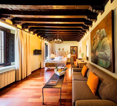 Gallery image of Palacio de Mariana Pineda in Granada