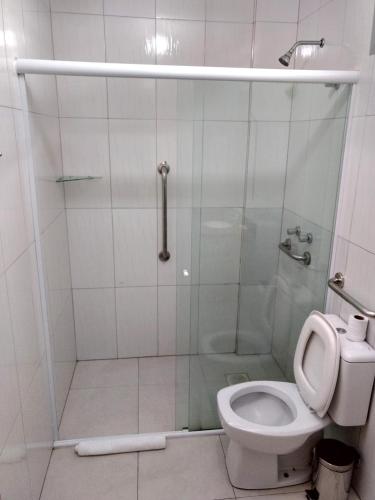 Ένα μπάνιο στο Hotel Centenário