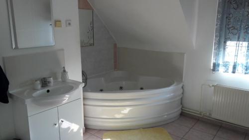 Koupelna v ubytování Motel Kotva
