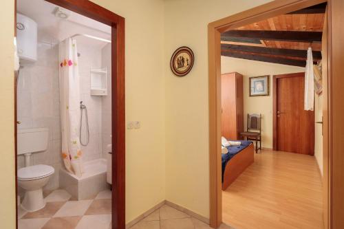 Koupelna v ubytování Apartments Duranca