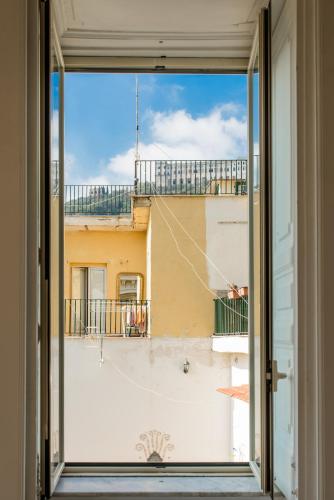 Stay in Naples Flats