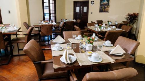 Reštaurácia alebo iné gastronomické zariadenie v ubytovaní Hotel Villa del Carmen