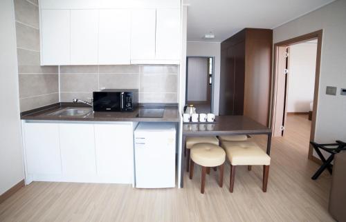 Η κουζίνα ή μικρή κουζίνα στο Dongwon Youthhostel