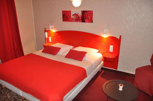 Легло или легла в стая в Hôtel du Commerce