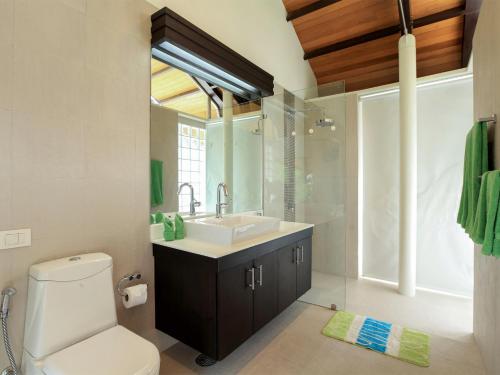 Vonios kambarys apgyvendinimo įstaigoje Villa Sapna by Elite Havens