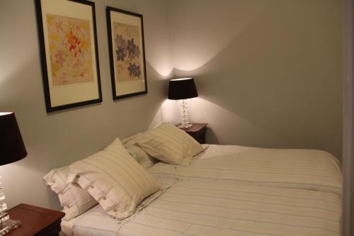 Elegant 2 Bedroom Apartment in Historic 1882 Building Central Sevilla Private Parking & Country Club Access photo 33