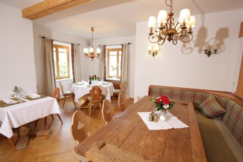 Posezení v ubytování Hotel Strasser