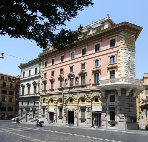 Imagem da galeria de Hotel Traiano em Roma