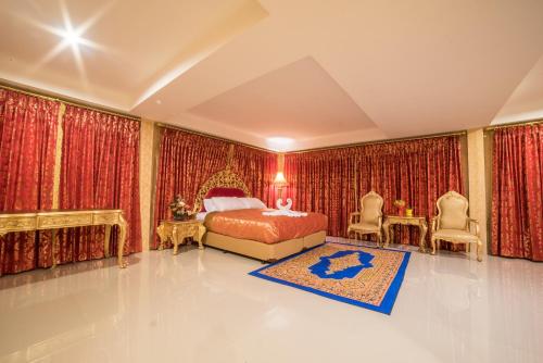Cama o camas de una habitación en Nakaraj Princess Chiang Rai - Walking Street