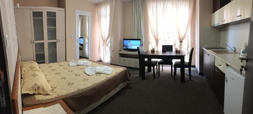 Gambar di galeri bagi Guest House SG-BROTHERS di Obzor