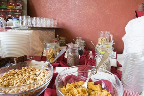 Φαγητό σε αυτός ο ξενώνας ή κάπου εκεί κοντά