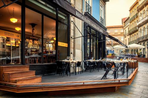 Restaurant ou autre lieu de restauration dans l'établissement Porto A.S. 1829 Hotel