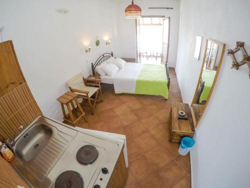 Gallery image of Amorani Studios in Batsi