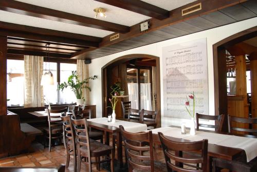 Restaurace v ubytování Landgasthof Rössle ** Superior
