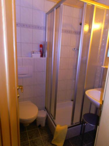Ein Badezimmer in der Unterkunft Apart Michaela