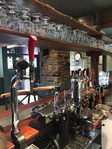 Minuman di The Alma Inn