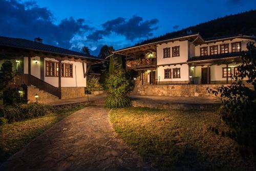 Gallery image of Kostadinovi Kashti Complex in Elena