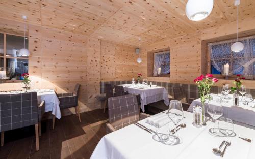 Εστιατόριο ή άλλο μέρος για φαγητό στο Villa Tony - Small Romantic Hotel