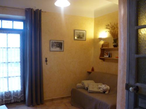Studio dans maison de village – Photos 3