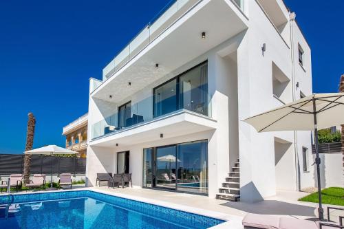 Villa LUXUS VILLA ARLY – Photos 3