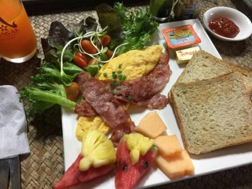 Mad på resortet eller i nærheden