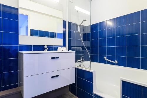 Kylpyhuone majoituspaikassa Résidence Espace Thermal