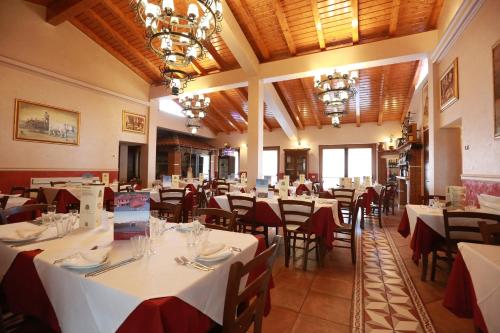 Gallery image of Agriturismo ciociaro " il colle " HOTEL RISTORANTE in Ceprano