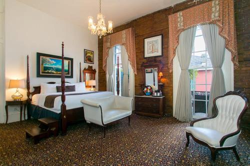 Lafitte Hotel & Bar Image