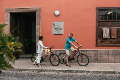 Attività di ciclismo presso l'hotel o nelle vicinanze