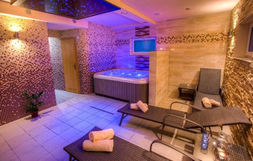 Φωτογραφία από το άλμπουμ του Apartmány Lenka σε Liptovská Sielnica