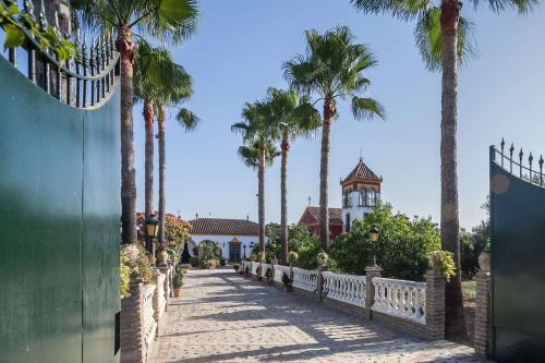 Foto Casa de Campo con Piscina en Sevilla en los Palacios y Villafranca 6