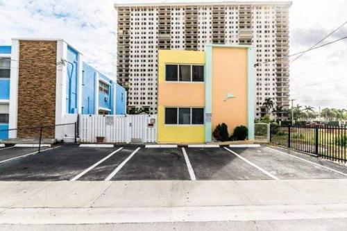 Bangunan di mana terletaknya apartmen