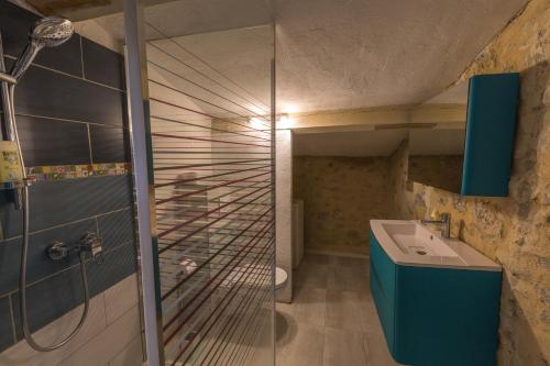 Koupelna v ubytování Moulin Sainte Anne