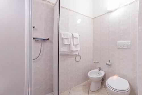 Ванна кімната в Locanda Piemontese