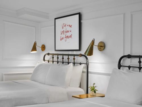 Life Hotel New Yorkにあるベッド