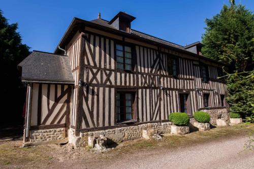 ホテルが所在する建物