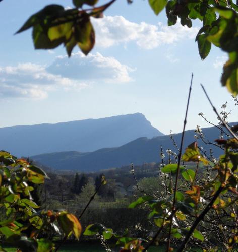 Φυσικό τοπίο κοντά σε αυτή η παραθεριστική κατοικία