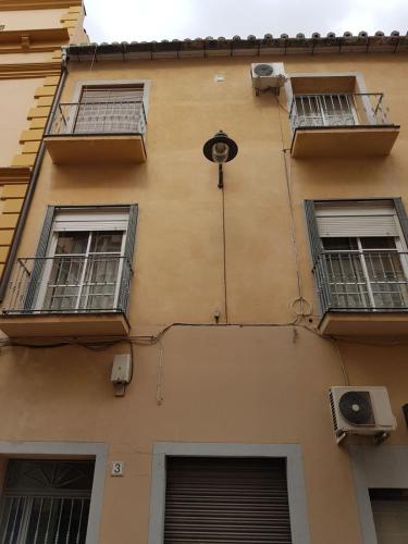 Victoria de Alba House