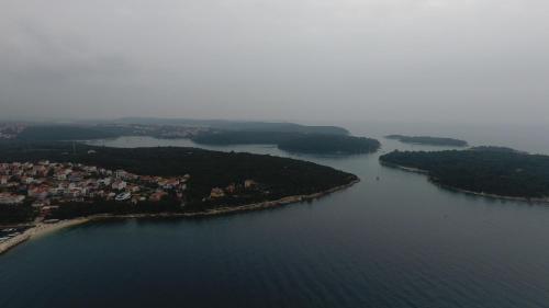 an aerial view of a large body of water at Rooms and Apartments Villa Dama in Pula