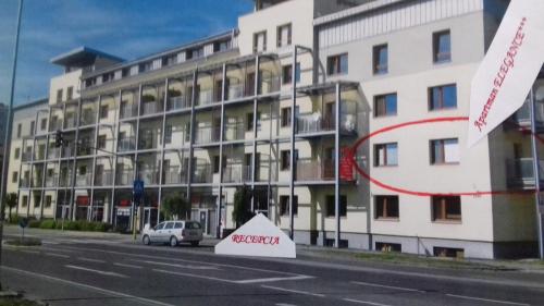 Bangunan di mana terletaknya apartmen