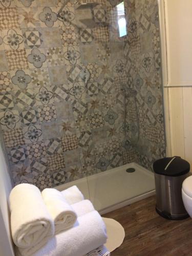 Un baño de Borgo Barone