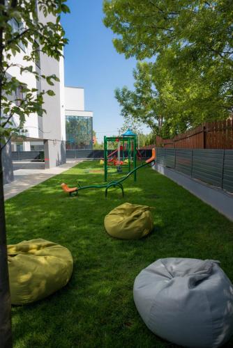 Ο χώρος παιχνιδιού για παιδιά στο UBA Accommodation Aparthotel