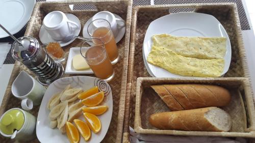 Comida en la casa de huéspedes o alrededores