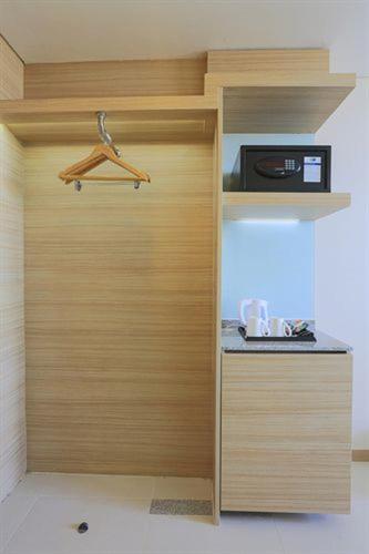 Una cocina o cocineta en Holiday Inn Express Semarang Simpang Lima by IHG