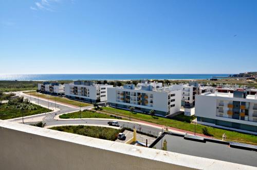 Vue panoramique sur mer Condominio Do mar Lagos