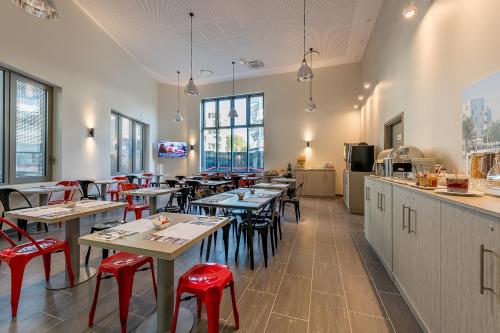 Restoran ili drugo mesto za obedovanje u objektu All Suites Bordeaux Marne – Gare Saint-Jean