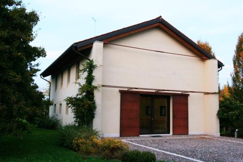 Budova, kde se prázdninový dům nachází