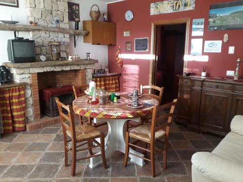 Kuchyň nebo kuchyňský kout v ubytování Bed And Breakfast Delle Grotte
